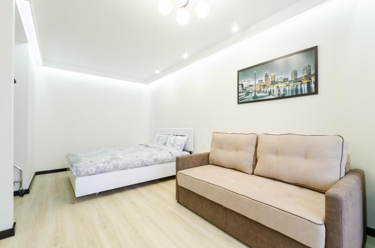 Artal Apartment On Obolonsky Avenue 31 基輔 外观 照片