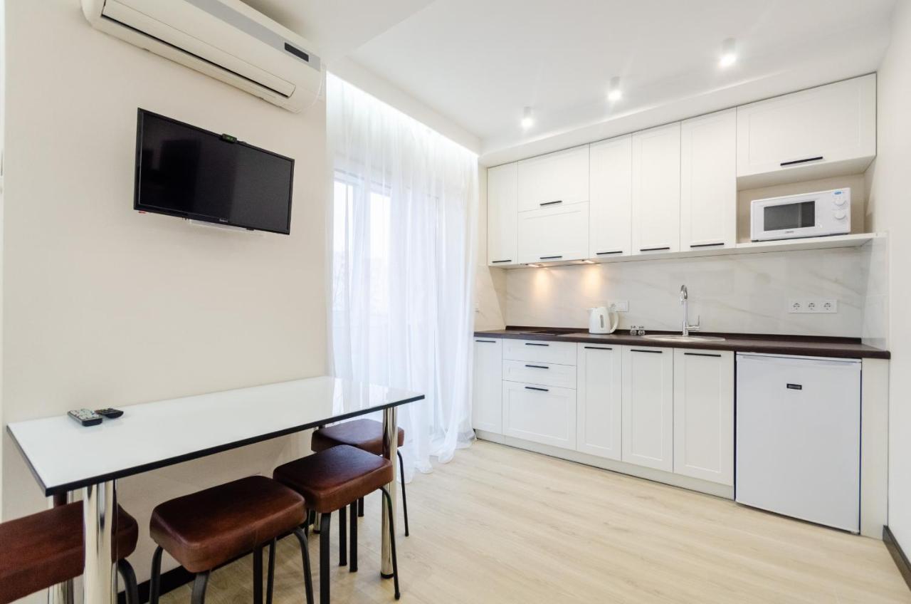 Artal Apartment On Obolonsky Avenue 31 基輔 外观 照片