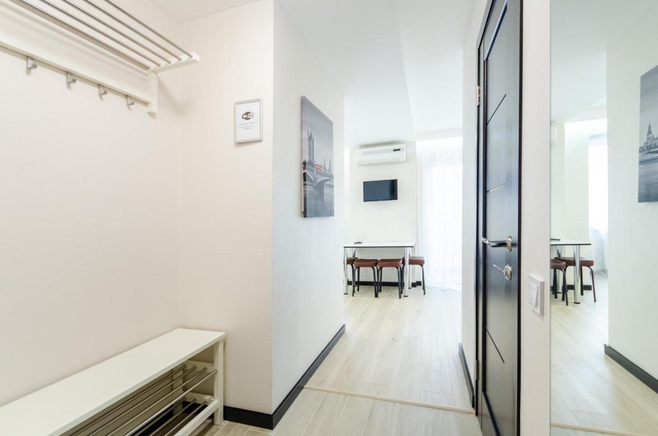 Artal Apartment On Obolonsky Avenue 31 基輔 外观 照片